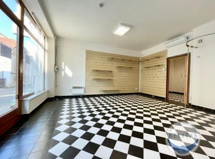 Pronájem obchodní prostor, 50 m²