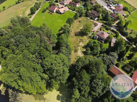 Prodej pozemku pro bydlení, 1 325 m²