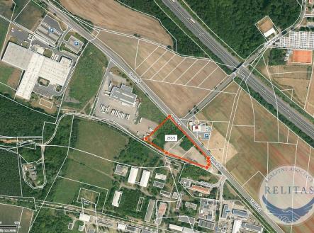 Prodej pozemku pro komerční výstavbu, 10 735 m²