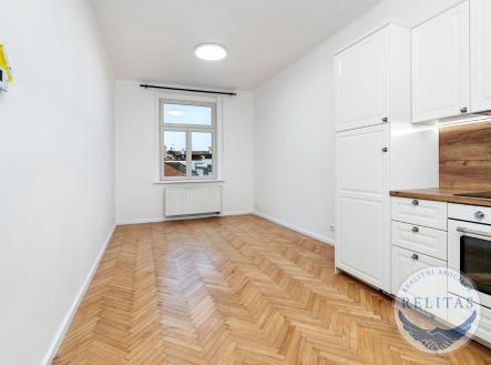 Pronájem bytu, 2+kk, 45 m²
