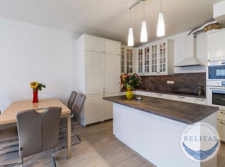 Prodej bytu, 4+kk, 129 m²