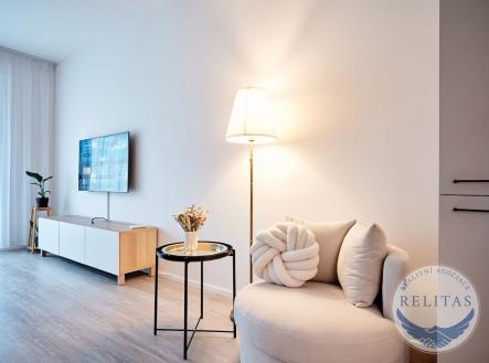 Pronájem bytu, 1+kk, 43 m²