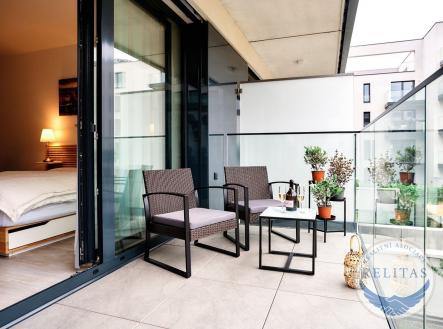 Pronájem bytu, 1+kk, 43 m²