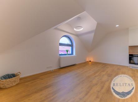 Pronájem bytu, 1+kk, 31 m²