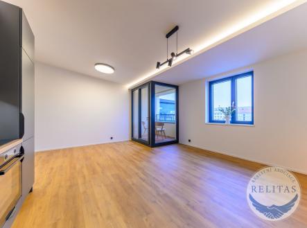 Pronájem bytu, 2+kk, 73 m²