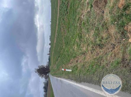 Prodej pozemku pro bydlení, 1 300 m²