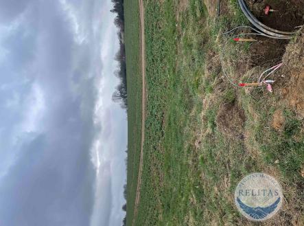 Prodej pozemku pro bydlení, 1 300 m²