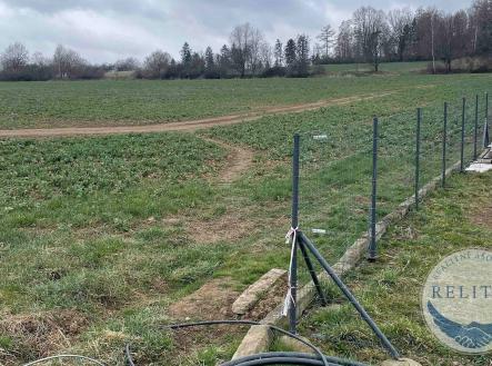 Prodej pozemku pro bydlení, 1 300 m²