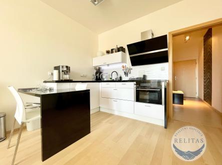 Pronájem bytu, 1+kk, 33 m²