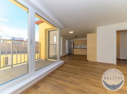 Pronájem bytu, 2+kk, 63 m²