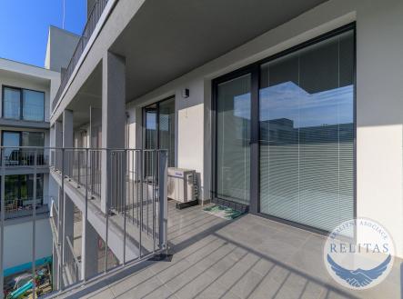 Pronájem bytu, 2+kk, 85 m²