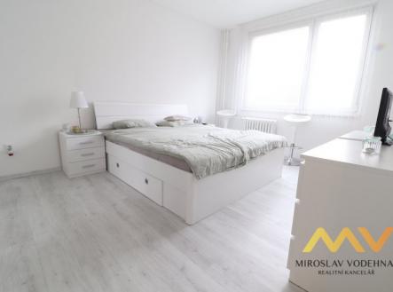 Pronájem bytu, 2+kk, 47 m²