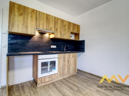 Pronájem bytu, 1+kk, 40 m²