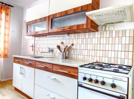 Pronájem bytu, 2+1, 55 m²