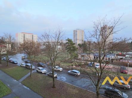 Pronájem bytu, 1+kk, 40 m²