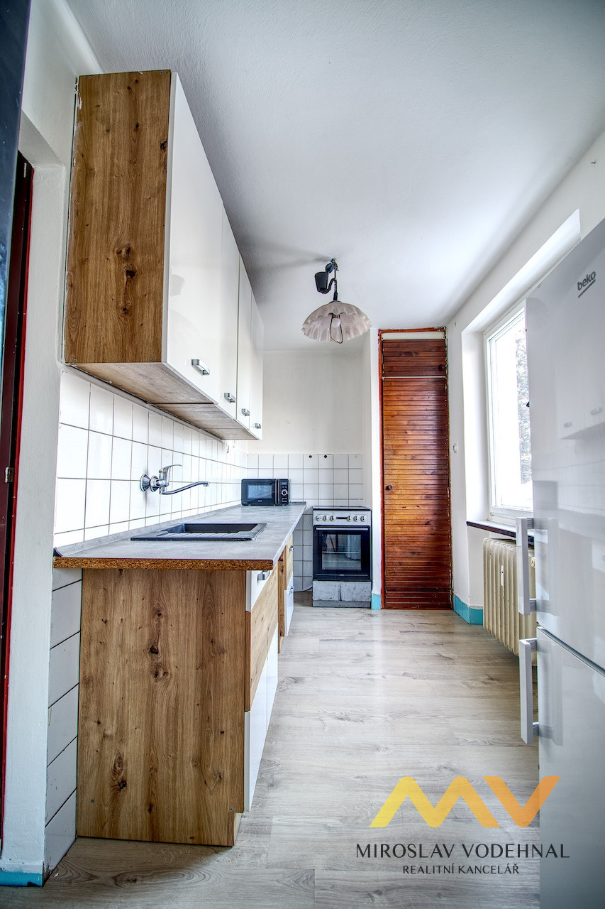 Pronájem bytu 3+1, 75 m2 s balkónem a garáží, Opočno - ul. Dobrušská.