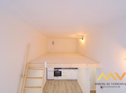 Pronájem bytu, 2+kk, 36 m²