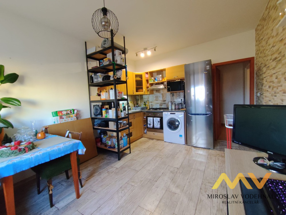 Pronájem bytu 2+kk, 47 m2, Hradec Králové - ul. Durychova. 