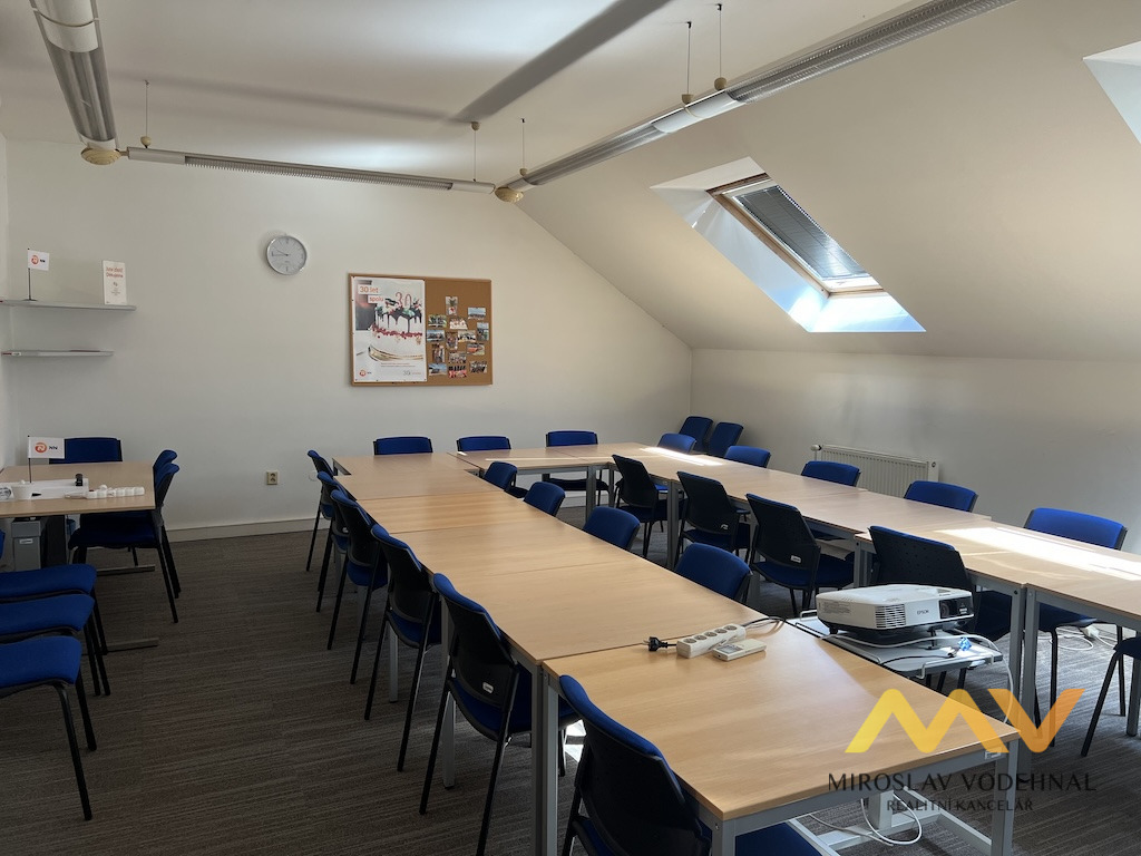 Pronájem kancelářských prostor 128 m², Hradec Králové – centrum