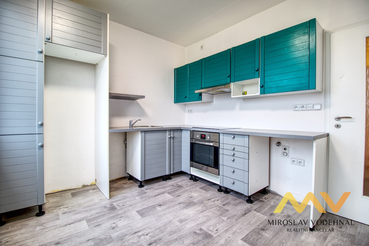 Pronájem rekonstruovaného bytu 1+1, 37 m², Hradec Králové - ul. Milady Horákové.