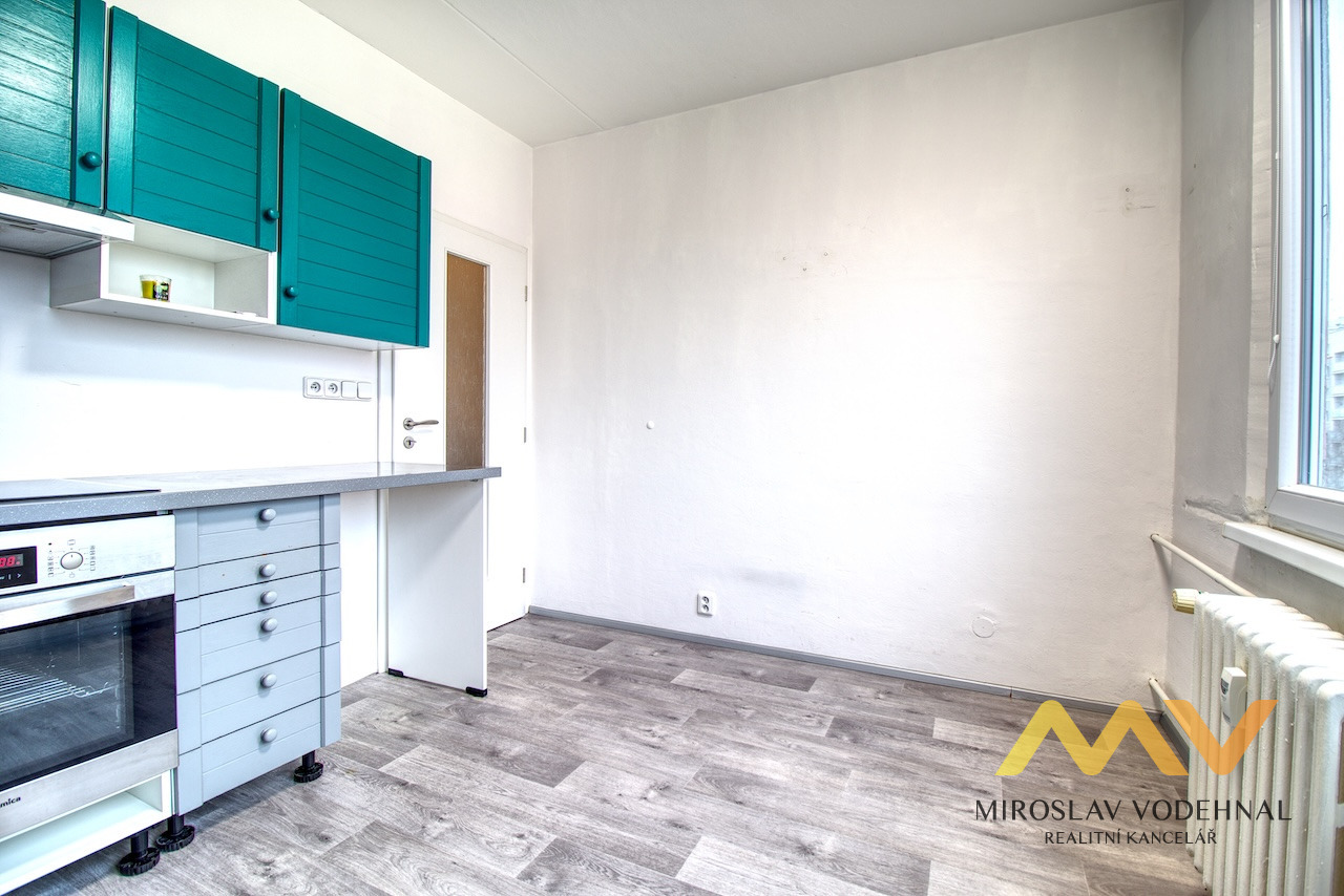 Pronájem rekonstruovaného bytu 1+1, 37 m², Hradec Králové - ul. Milady Horákové.