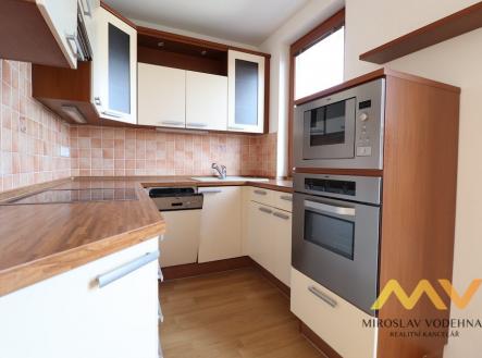 Pronájem bytu, 2+kk, 64 m²