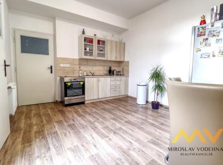 Pronájem bytu, 2+1, 79 m²