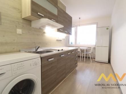 Pronájem bytu, 2+1, 66 m²