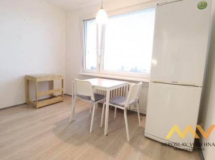 Pronájem bytu, 2+1, 66 m²
