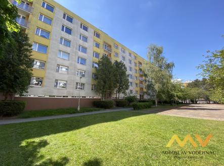 Pronájem bytu, 1+1, 35 m²