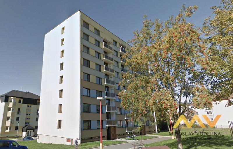 Pronájem bytu 3+1 s lodžií, 68 m², Police nad Metují – ul. K Sídlišti.