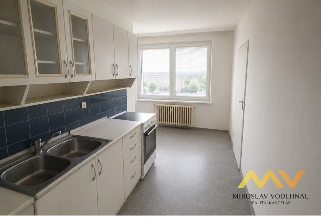 Pronájem bytu 3+1 s lodžií, 68 m², Police nad Metují – ul. K Sídlišti.
