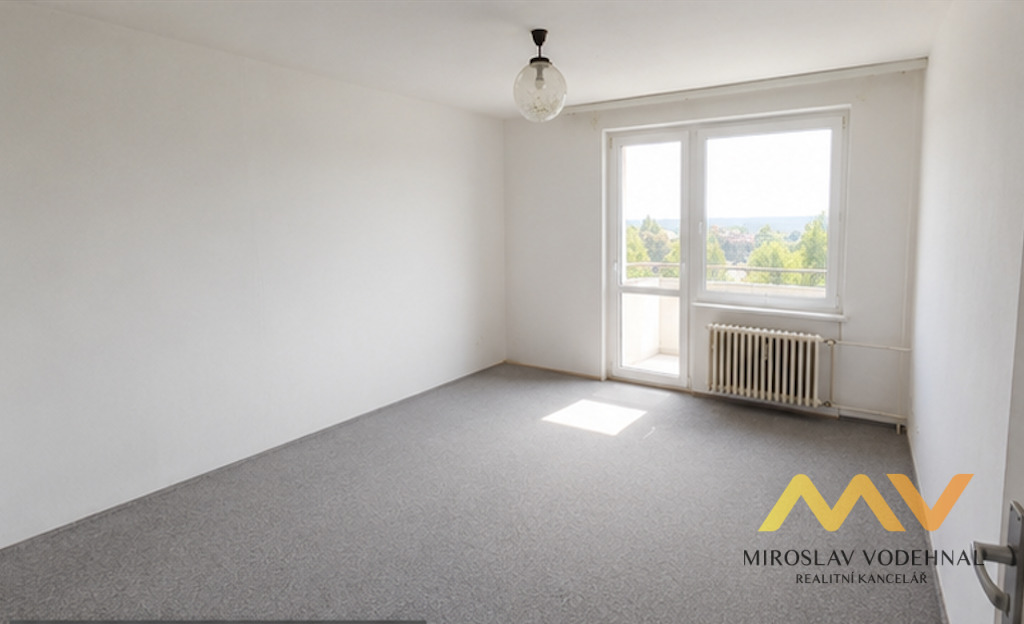 Pronájem bytu 3+1 s lodžií, 68 m², Police nad Metují – ul. K Sídlišti.