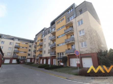Pronájem bytu, 1+kk, 31 m²