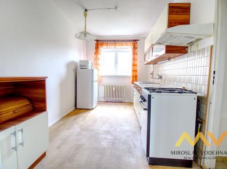 Pronájem bytu, 2+1, 55 m²