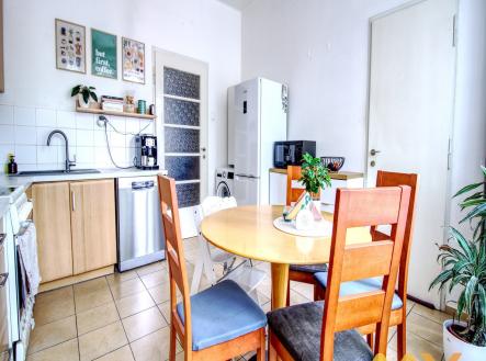 Pronájem bytu, 3+1, 95 m²