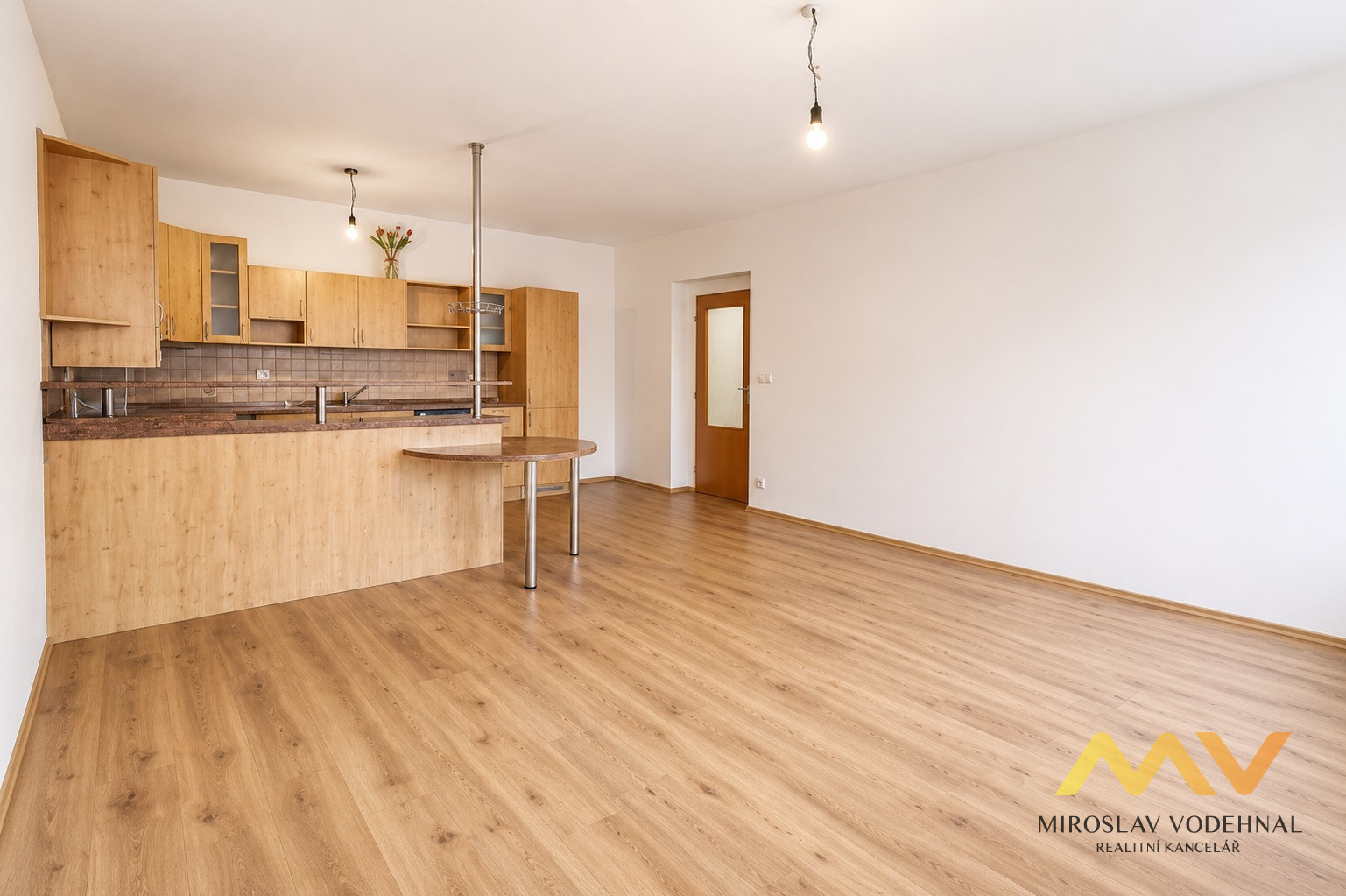 Prodej bytu 3+kk, 78 m² s balkonem a krytým garážovým stáním, Hradec Králové – ul. Labská louka.