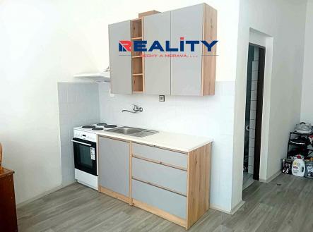 Pronájem bytu, 2+kk, 70 m²