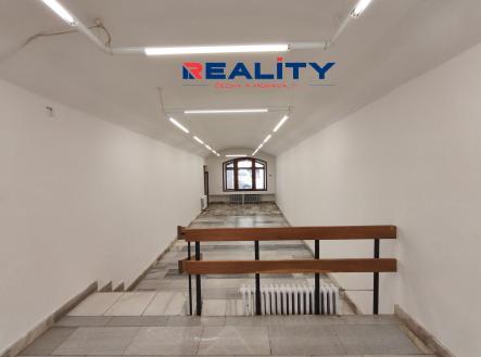 Pronájem obchodní prostor