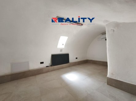 Pronájem kanceláře, 40 m²