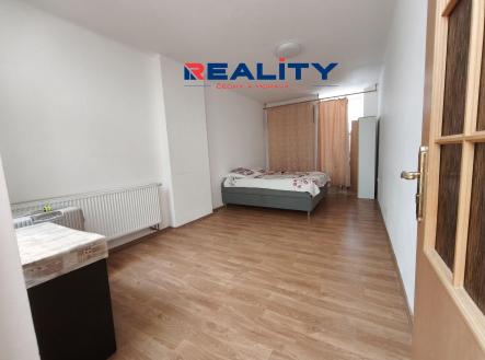 Pronájem bytu, 1+kk, 90 m²