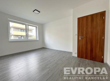 Pronájem bytu, 2+kk, 56 m²