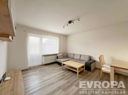 Pronájem bytu, 2+1, 55 m²