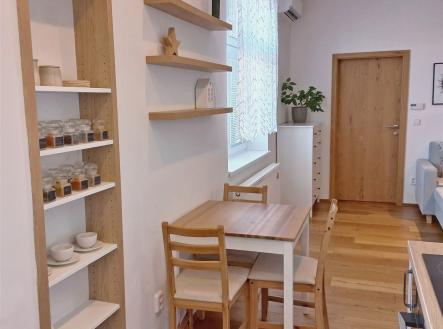 Pronájem bytu, 2+kk, 54 m²