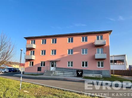 Pronájem bytu, 2+kk, 44 m²