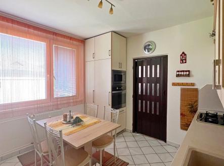 Prodej bytu, 3+1, 74 m²