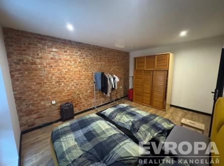 Pronájem bytu, 3+kk, 95 m²