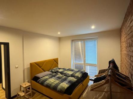 Pronájem bytu, 3+kk, 95 m²