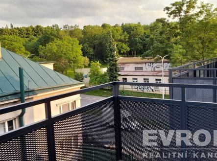 Pronájem bytu, 1+kk, 44 m²