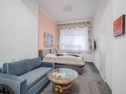 Prodej nájemního domu, 672 m²